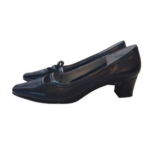 Black Kitten Heels Size 8.5